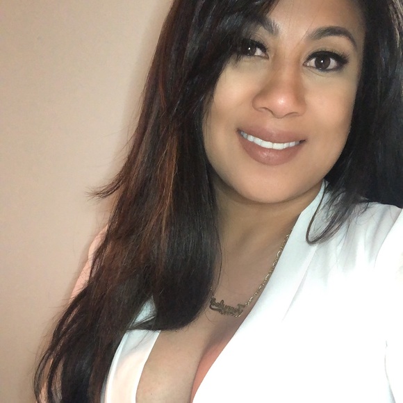 Meet your Posher, Jenny lee - Picture 1 of 1